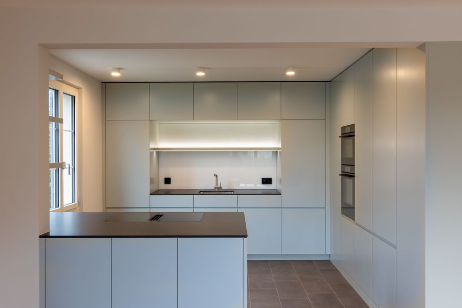 Kücheninsel in saniertem EFH 