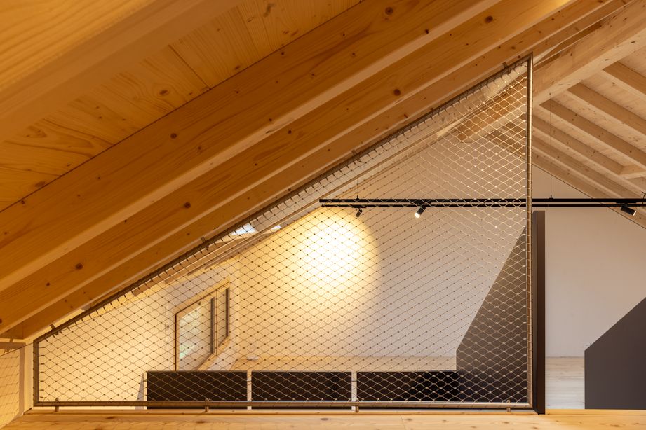 Absturzsicherung Dachgeschoss bsturzsicherung auf der Heubühne beim Ausbau eines Bauernhauses in Bottenwil